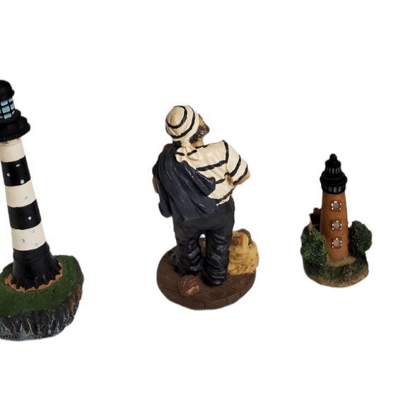 vintage mayrich company set of 3 resin 2 lighthouse's and 1 sailor various sizes - Picture 4 of 4